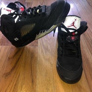 Retro Jordan Vs Black